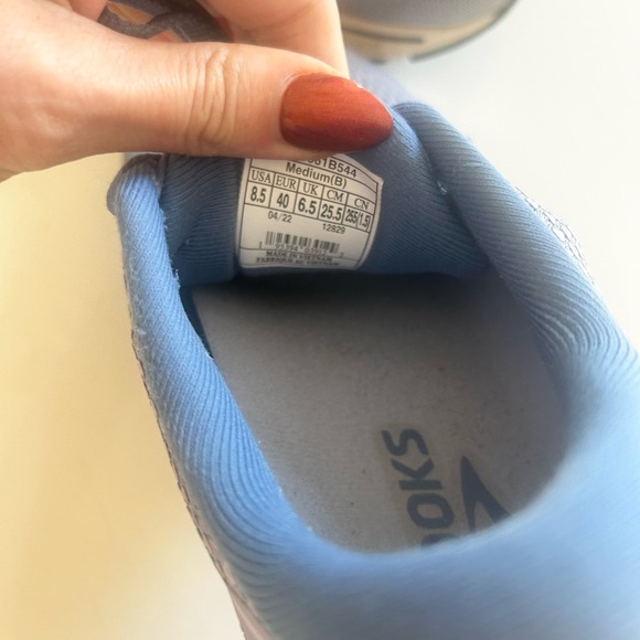 Brooks Ghost Women's Athletic Shoes - Blue Size 8 1/2 - Picture 2 of 11